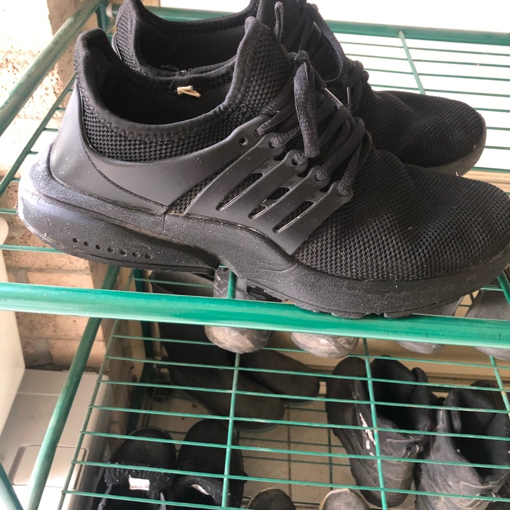 Black Running Shoes